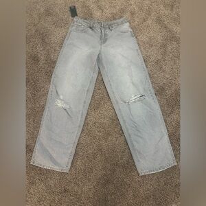 NWT Wild Fable Women's Mid Rise 90's Relaxed Straight Jeans Gray/Light-Blue